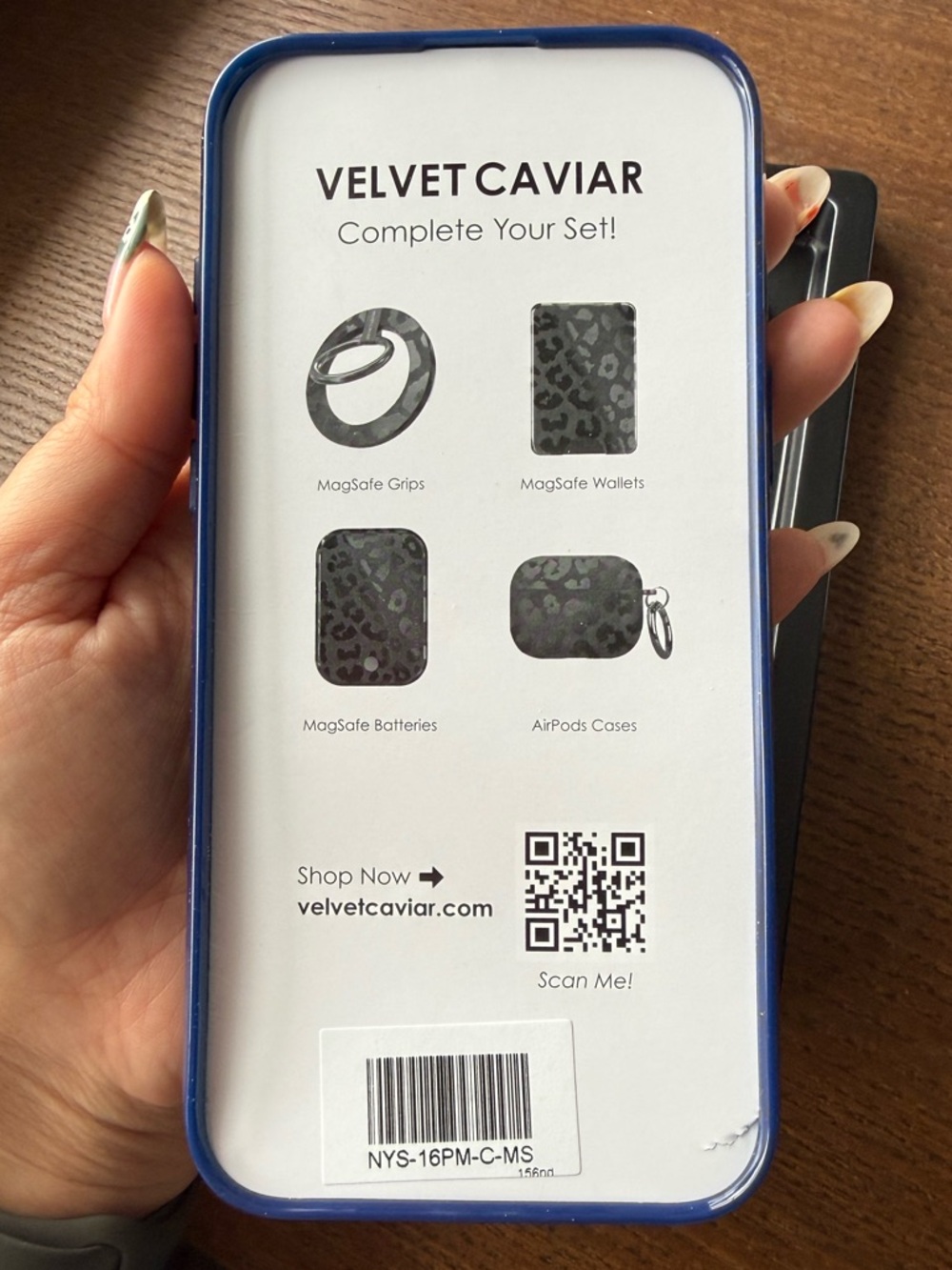 Velvet Caviar MIDNIGHT STARS IPHONE CASE - IPHONE 16 PRO MAX MagSafe Compatible - Picture 7 of 11